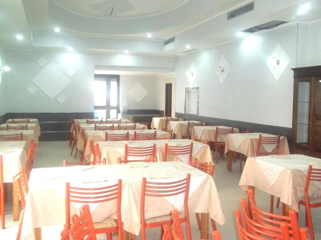 Hotel Celestina Villapiana Luaran gambar
